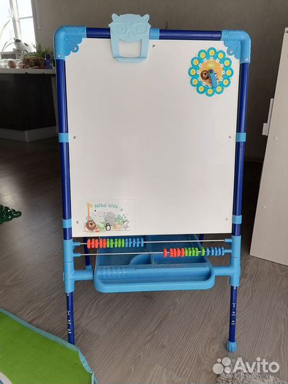 Детская доска - мольберт