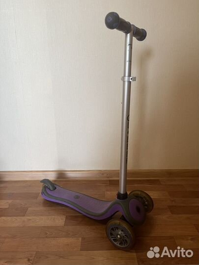 Самокат трехколесный globber