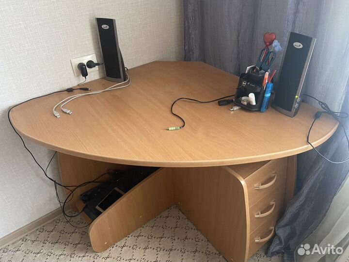 Компьютерный стол бу