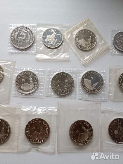 Серия монет Молодая Россия