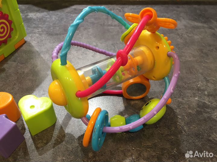 Развивающие игрушки. Сортер и бизи-шар