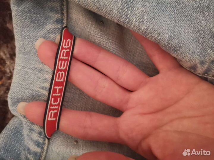 Джинсовая куртка