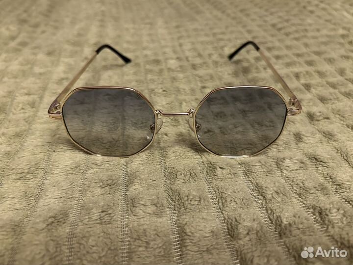 Солнцезащитные очки