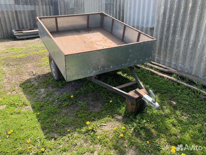 Прицеп легковой