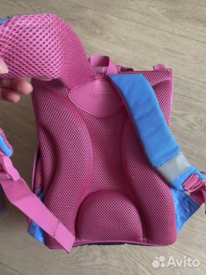 Школьный рюкзак