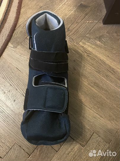 Ортопедический ботинок послеоперационный