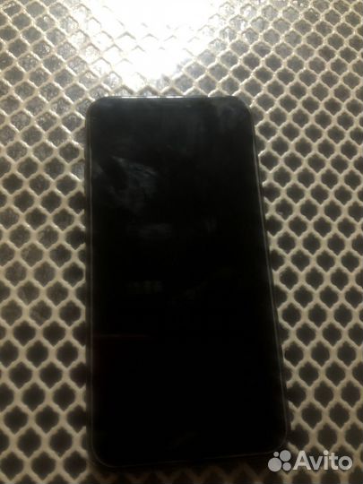 iPhone 11 Pro, 64 ГБ