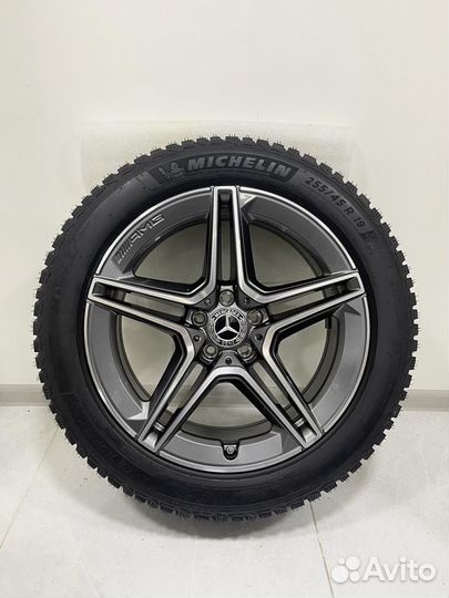 Новвые Mercedes-Benz S, W223, Michelin 255/45 R19