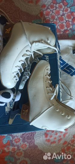 Фигурные коньки Risport 210