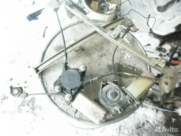 Продаю электроподьемники ваз 2109-2114