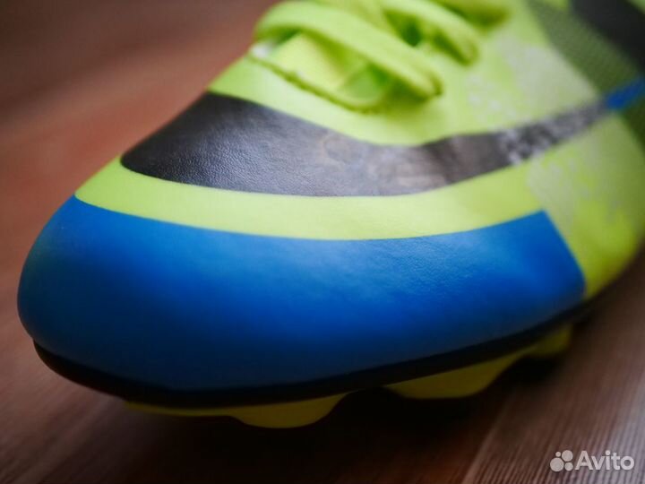 Футбольные бутсы 42 размер US8