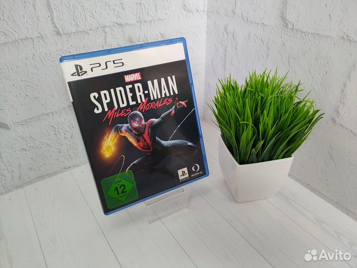 Игра Человек Паук Майлз Моралес для PS5