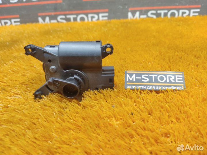 Привод заслонки отопителя Volkswagen Touareg 7L