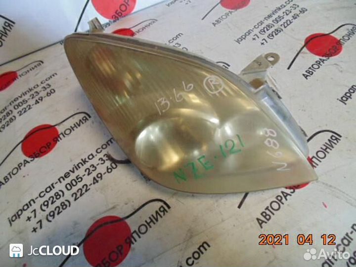 Фара на toyota corolla spacio NZE121