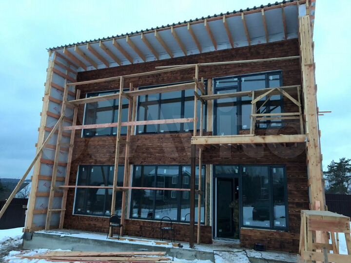 Дом 180 м² на участке 11,3 сот.