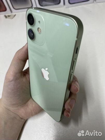 iPhone 12 mini зеленый