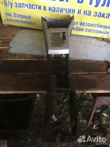 Консоль центральная Opel Astra H