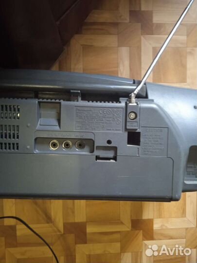 Музыкальный центр Panasonic RX-DT75 кобра + пульт