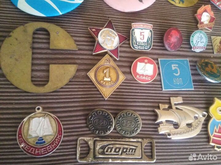 Набор редких значков СССР