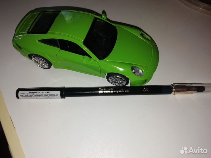 Карандаш для глаз новый