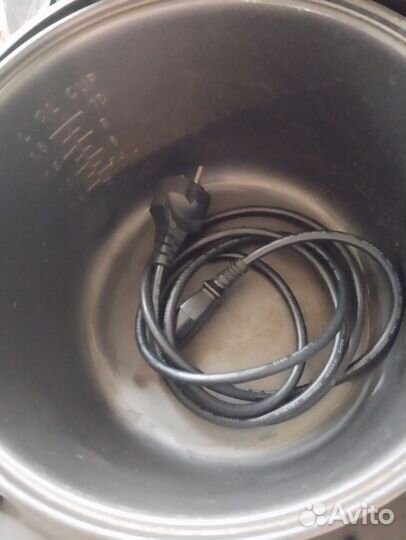 Мультиварка polaris 2.2 л