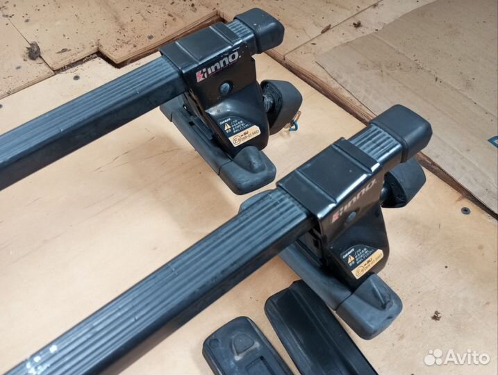 Рейлинги на крышу toyota prius 20