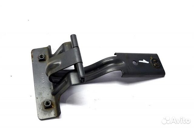 Петля люка бокового ящика кабины scania R-Series