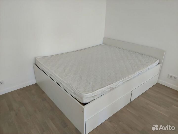 Кровать 160х200