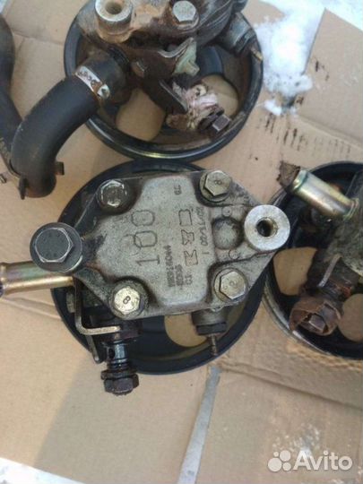 Насос гур Mitsubishi Carisma 1 седан 4G92 1.6 2002