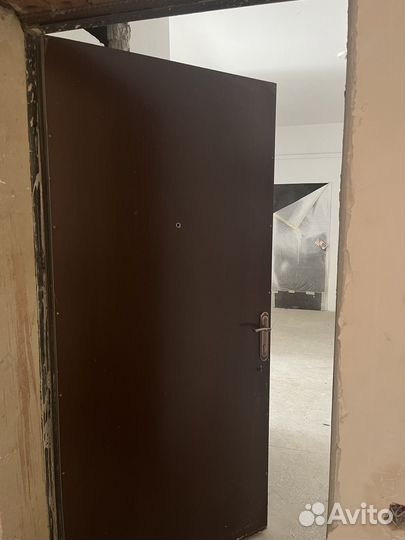 Входная дверь металлическая