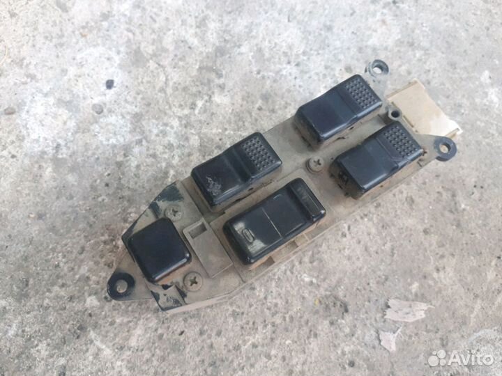 Блок стеклоподьемников Субару Легаси