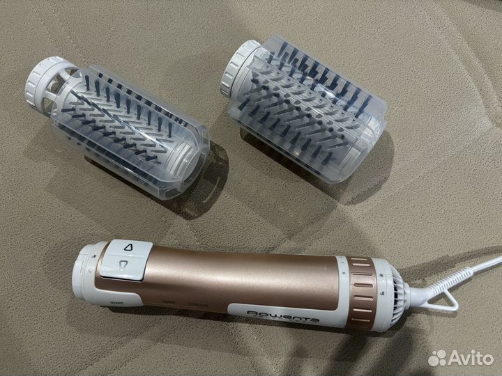 Продаю фен-щетку Rowenta