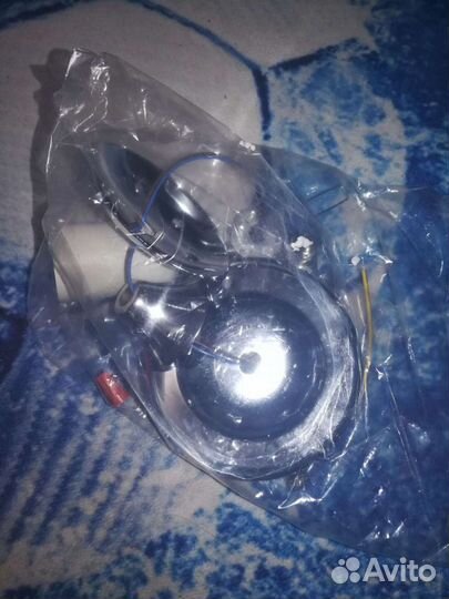 Люстра потолочная новая