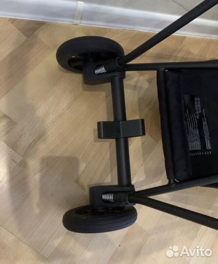 Коляска cybex jeremy scott mios