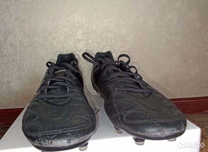 Футбольные бутсы Puma King
