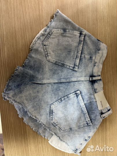 Шорты женские bershka