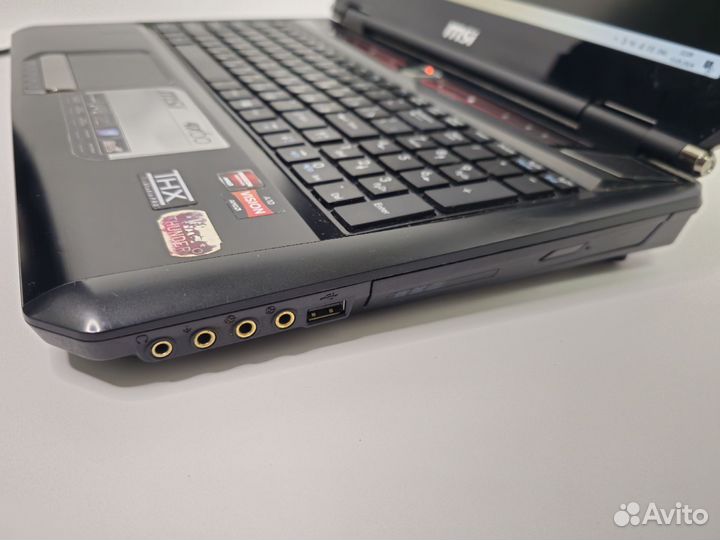 Игровой ноутбук MSI 15.6/FHD/AMD/HDD+SSD