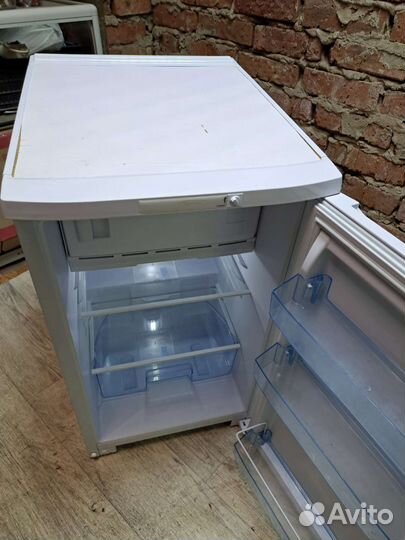 Холодильник Бирюса 85/47/50см