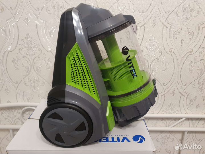 Пылесос Vitek VT-2212 вк