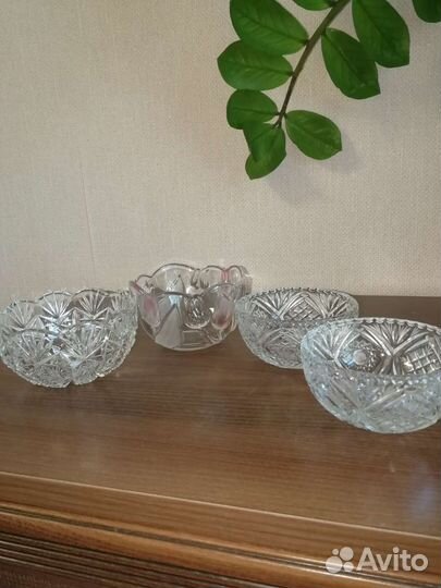 Хрусталь, вазы, фужеры, рюмки, салатники