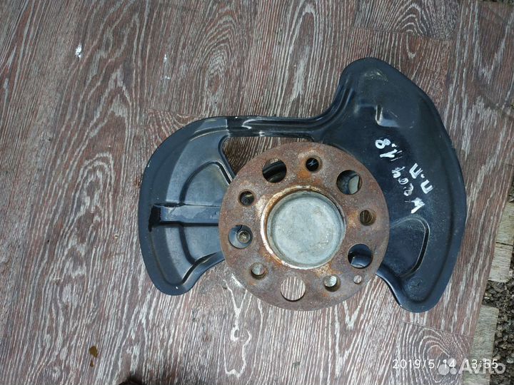 Цапфа для Mercedes Benz W204 2007-2015