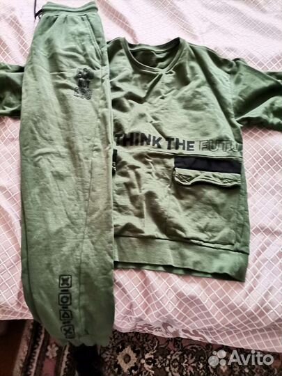 Спортивный костюм для мальчика 146