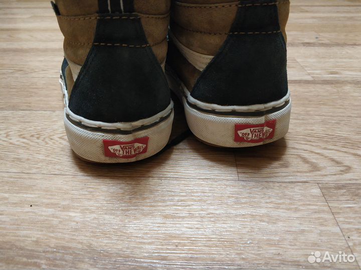 Пуховик Reserved