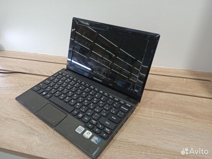 Нетбук Lenovo S10-3