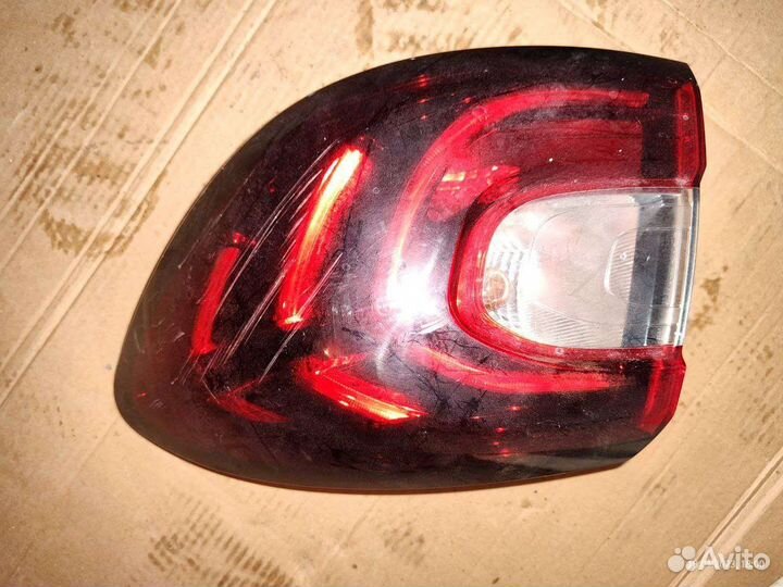 Renault kaptur правый задней фонарь