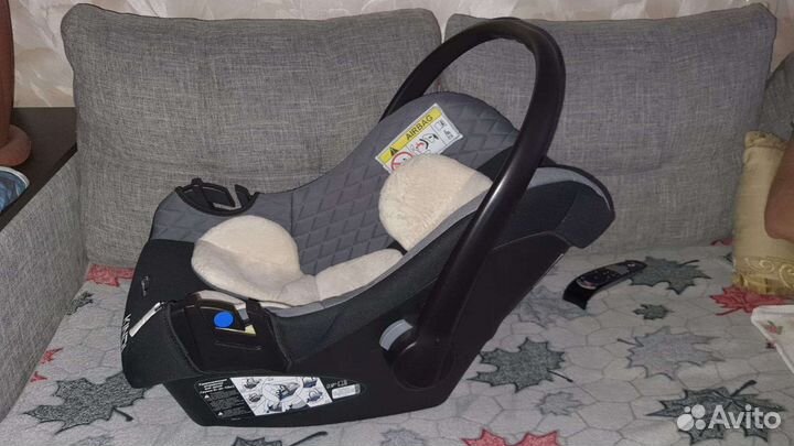 Автокресло -люлька