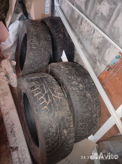 Nokian Tyres Hakkapeliitta 5 235/65 R17