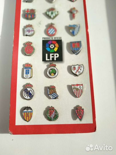 Коллекция значков испанских футбольных клубов