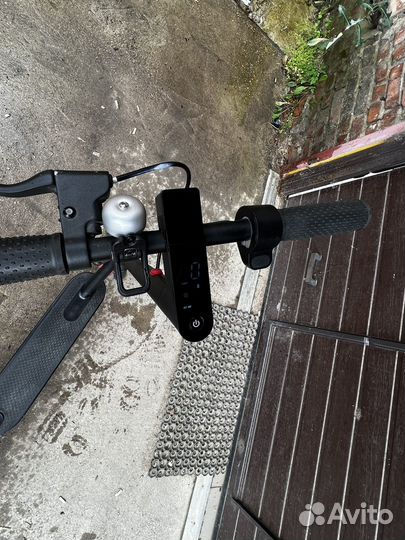 Электро самокат Xiaomi m365 PRO