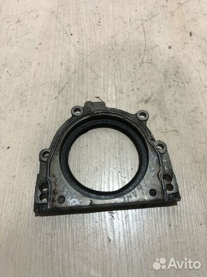 Крышка коленвала задняя Фольксваген пассат Б5 1.6